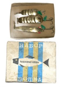 блесна Волна в одноимённом наборе