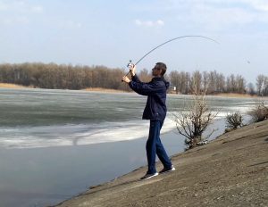 рыбалка спиннингом на окуня в весенний период