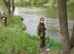 ловля голавля весной на перекате спиннингом